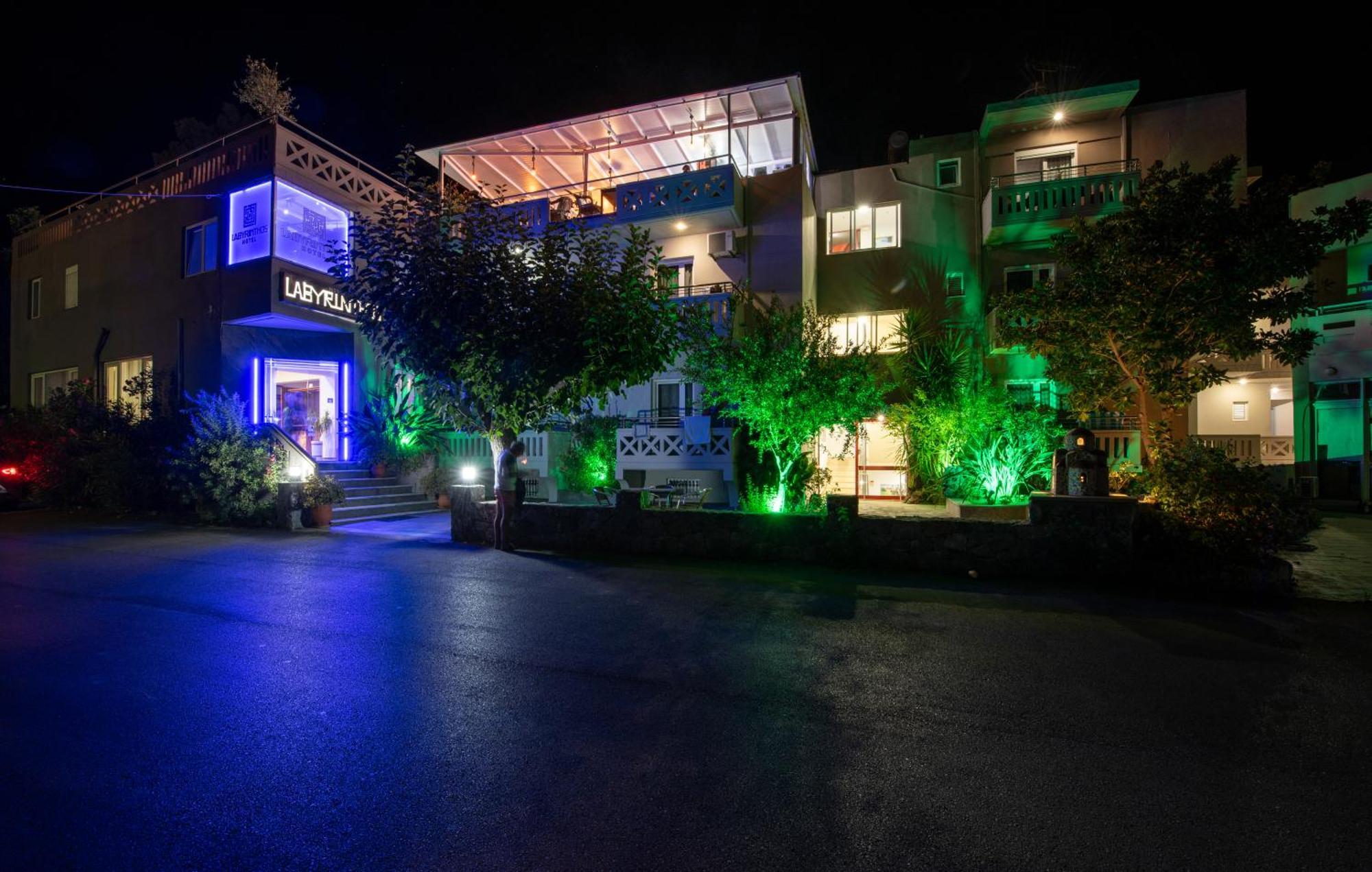 Labyrinth Hotel Jeorjúpoli Kültér fotó