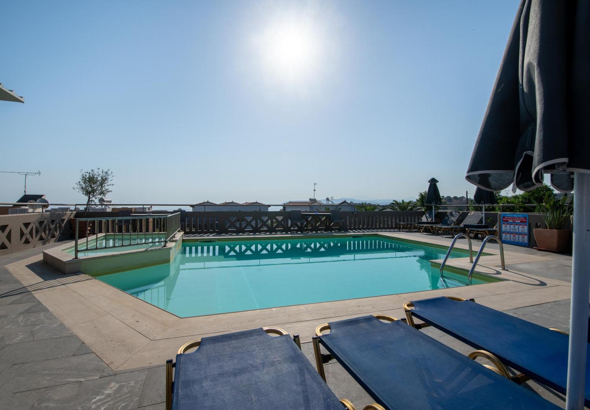 Labyrinth Hotel Jeorjúpoli Kültér fotó