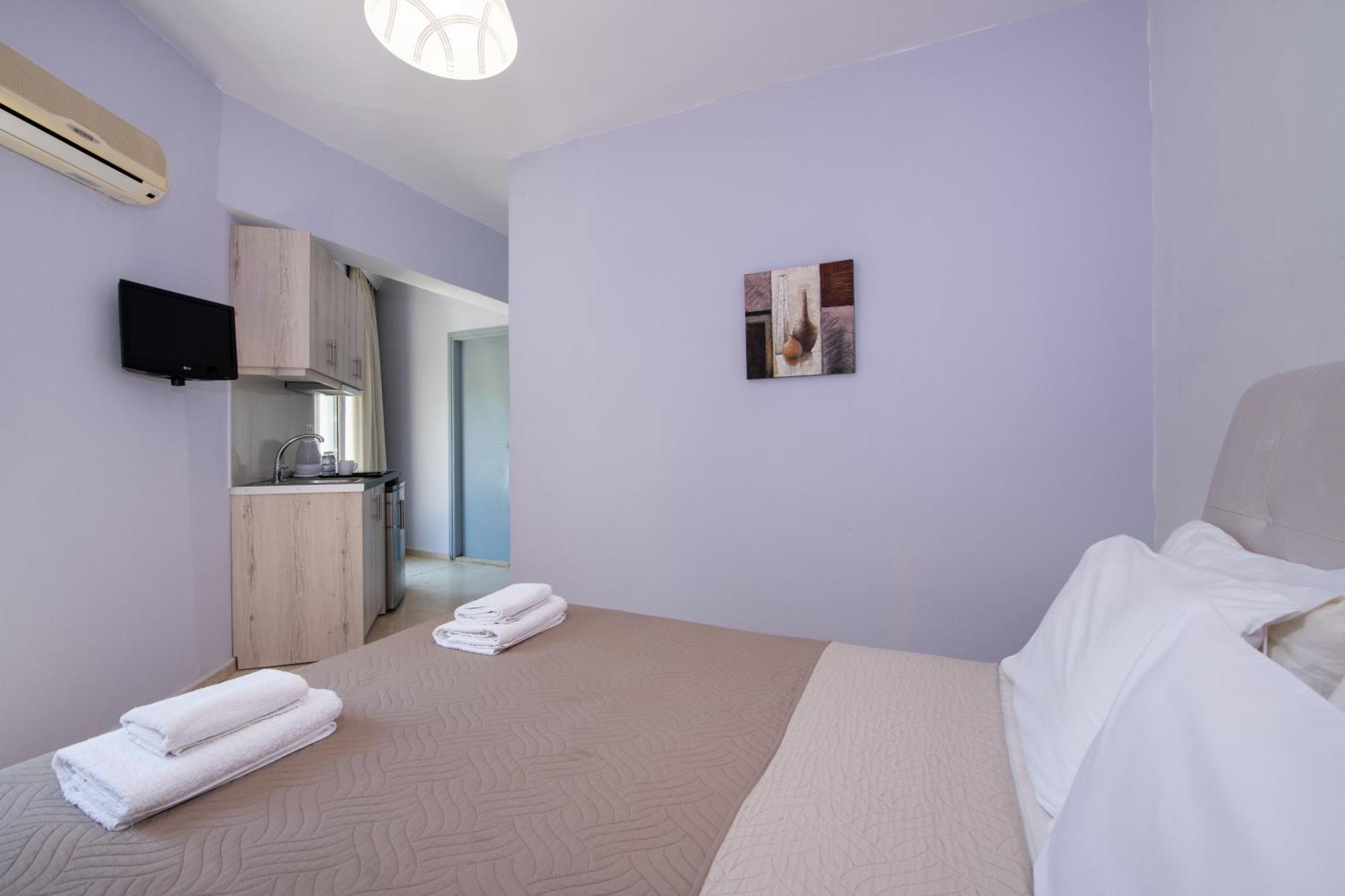 Labyrinth Hotel Jeorjúpoli Kültér fotó